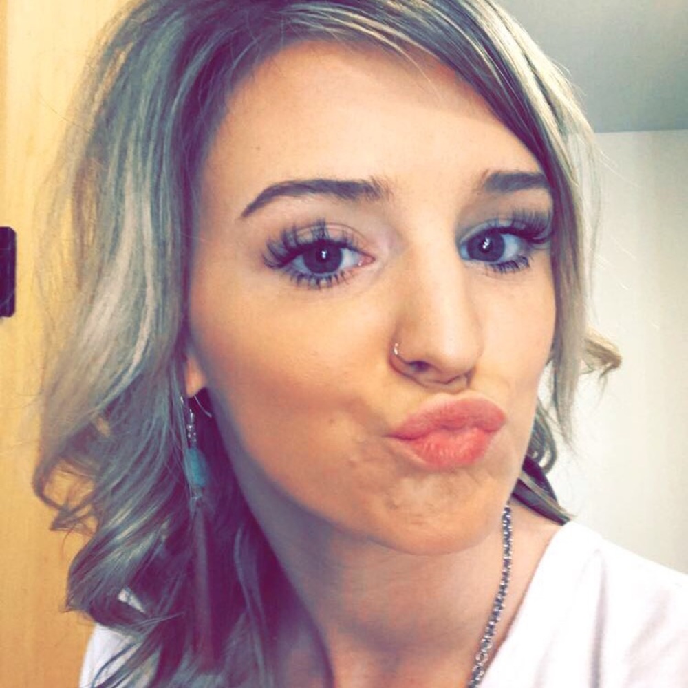 Meet your Posher, Jenny